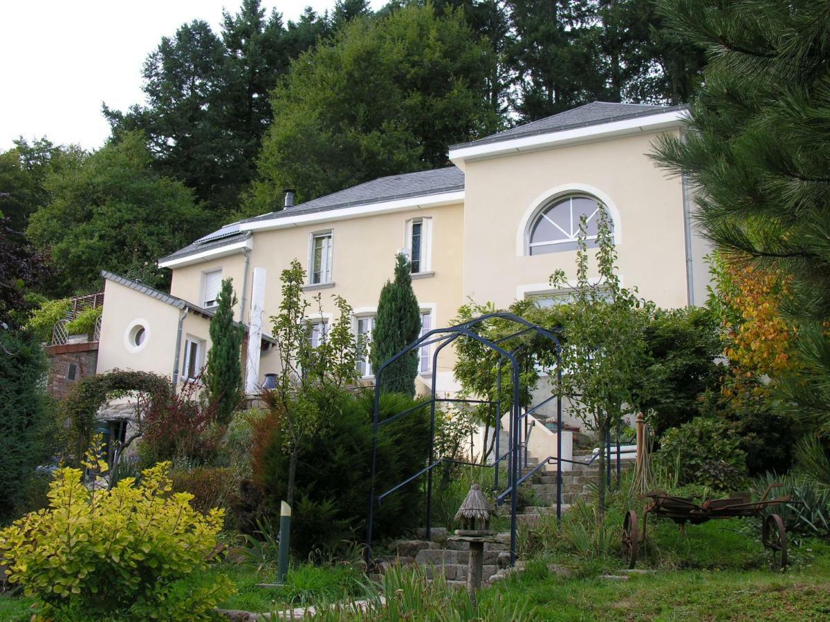 La Cadanise, Suite Etoilee Saint-Éloy-les-Mines Exteriér fotografie